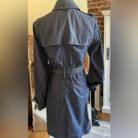 Denim Trench Coat from Gap :: Sz XS (( fits like Small )) - Picture 3 of 5